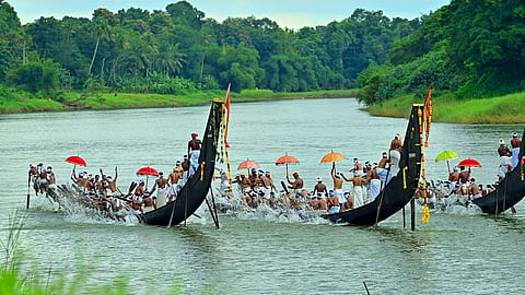 moolam boat race half day leave for educational institutions in kuttanad taluk