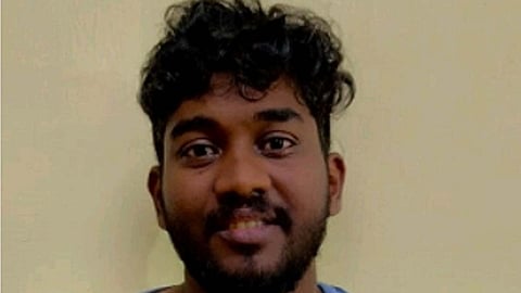 പ്രതി  എമിൽ ജോർജ് സന്തോഷ്