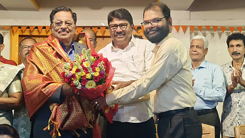 ymca honored  dr oommen david member of loka kerala sabha  