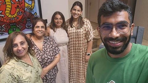 Deepal Trivedi with Jasprit Bumrah and his family
