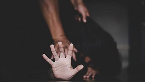 child sexually abused in train kollam