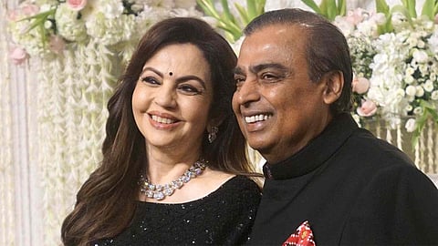 Mukesh Ambani and wife Nita