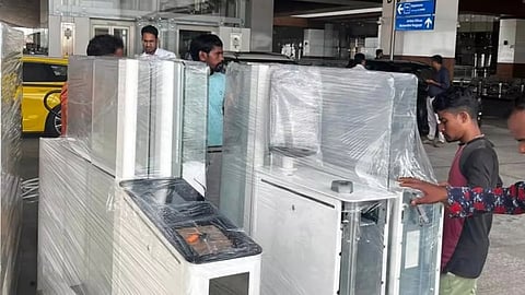 നെടുമ്പാശേരിയില്‍ സ്മാർട്ട് ഗേറ്റ്: ഇന്ത്യയിൽ രണ്ടാമത് CIAL Kochi Airport Smart Gate