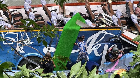 nepal bus accident death toll rised to 41
