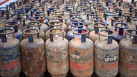 commercial cooking gas cylinder prices reduced