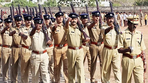 SI station charge, SHO out, CI return