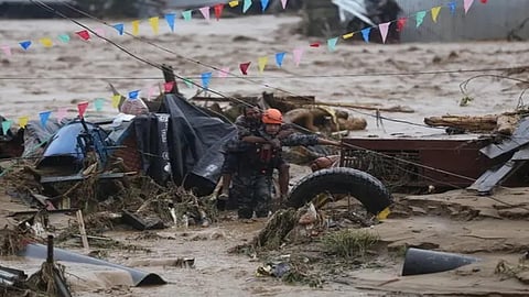 heavy rain in nepal kills 112 many missing