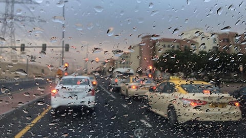 hail and rain alert in uae 