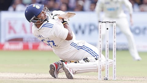 Sarfaraz Khan plays an upper cut