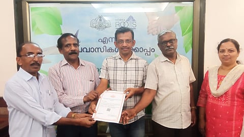 sahar malayali samajam helping hand to wayanad victims