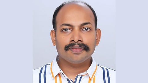 metrovaartha kothamangalam reporter able c alex bags keraleeyam media award