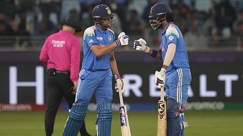 Shubman Gill and KL Rahul during their unbeaten partnership
