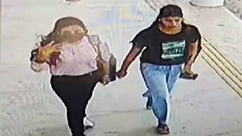 Tanur police arrive in Mumbai in connection with missing girls from Malappuram
