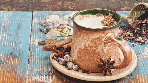 Dirty chai, fusion of tea and coffee, ingredients and making