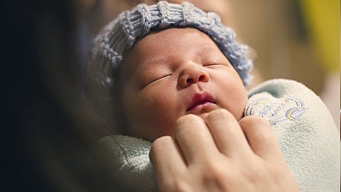 should never encourage home birth editorial