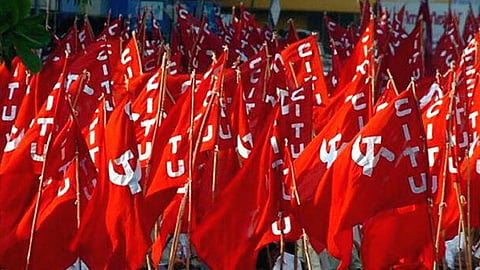 CITU leader expelled for pointing fingers at district secretary kozhikode