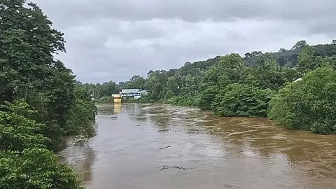 flood warning issued water level rising dangerously