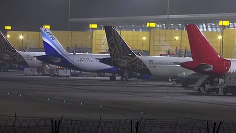 rain in delhi flight delays