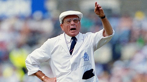 legendary umpire dickie bird died