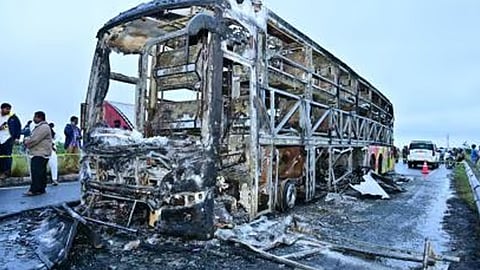 andhra pradesh bus fire updates