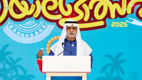 അതിദരിദ്രര്‍ ഇല്ലാത്ത സംസ്ഥാനം: കേരളത്തെ പ്രശംസിച്ച് യുഎഇ മന്ത്രി | UAE minister lauds Kerala