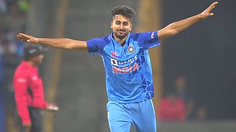 umran malik conceeded 59 runs in 2 overs