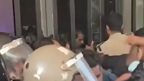 
KSU-Police clash at Ancharakandi Dental College