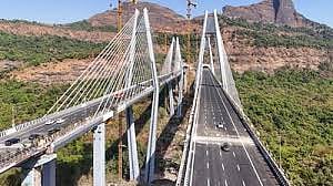 Mumbai-Pune journey now more comfortable