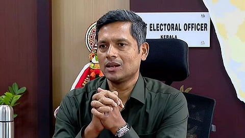ratan khelkhar take charge as cm principal secretary