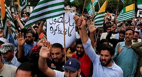 Major clashes in Pakistan-occupied Kashmir, eleven killed