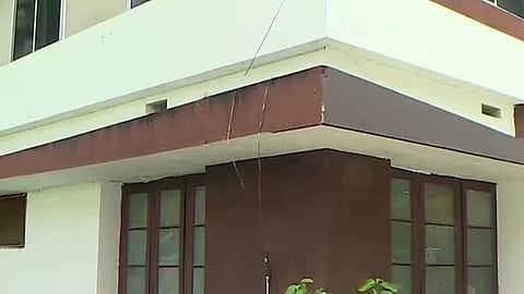 odisha native killed in brothel in thrissur; woman including 6 arrested