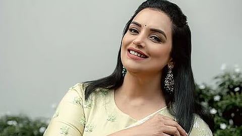 Clash in 'Amma' general body meeting over annual report; Shweta Menon resigns