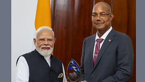Seychelles President Patrick Herminey presents 'Guardian of the Blue Horizon' award to Prime Minister Narendra Modi