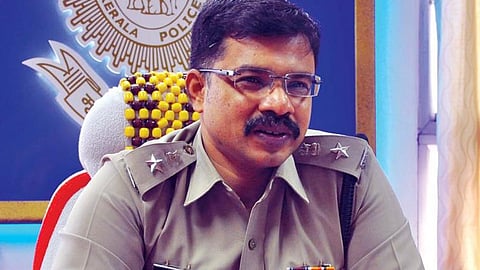 thoofan-anti-drug-drive-does-not-need-goons-says-kochi-police-commissioner