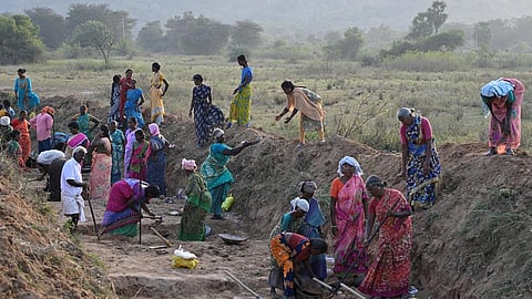 Rural job scheme wage hike, 125 workdays and higher daily pay