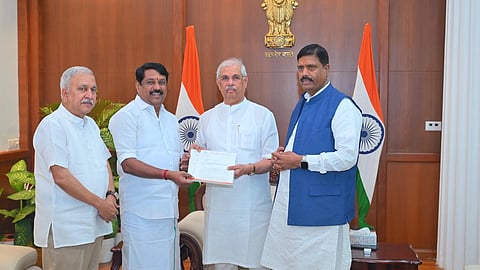 BJP State president Nainar Nagenthran and other leaders submit a memorandum to Tamil Nadu Governor