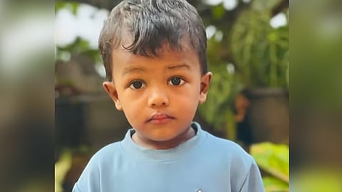 Three-year-old boy dies tragically after a roasted gram gets stuck in his throat