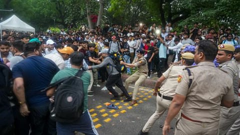 When protesters and the police clashed during CJP's march to Parliament