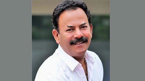 plus two student sends legal notice to bjp leader major ravi