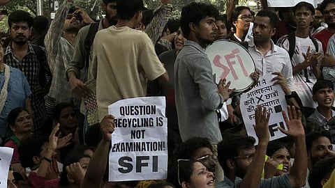 cjp thanks sfi and aisf they played a crucial role in jantarmantar protest 