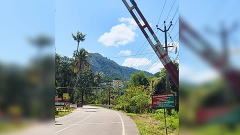 Forest Minister issues urgent order to relocate Thattekad check post
