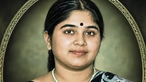 Actor Sivaji Ganesan's Eldest Daughter Shanthi died