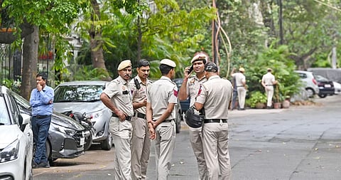 case filed against 4 for sexually harassing du students