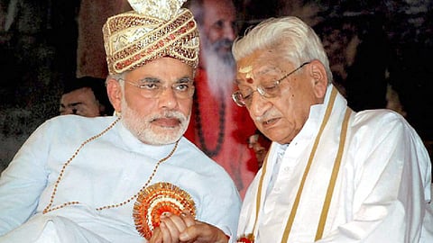 Narendra Modi, Ashok Singhal