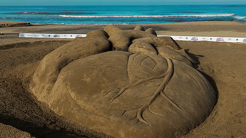 Giant Sand Heart Sculpture on Kozhikode Beach Enters India Book of Records