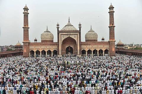 Kerala Governor extends greetings on eve of Eid-ul-Fitr 