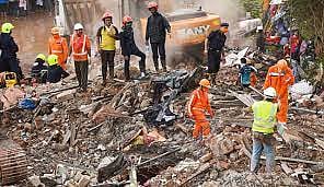 Toll rises to six in building collapse in Maha's Bhiwandi; owner of structure detained