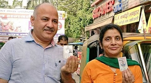 Manish Sisodia's wife admitted to Delhi hospital 