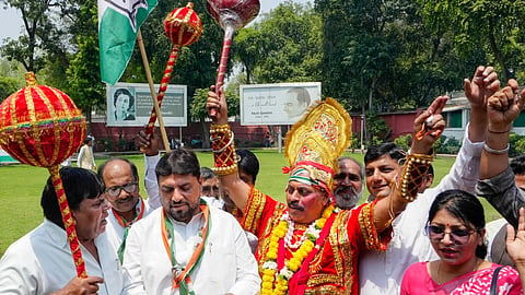 Karnataka: Opposition taunts BJP over PM's 'Bajrangbali' pitch, Congress says Lord Hanuman with party