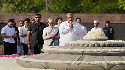 Congress leaders pay tributes to Rajiv Gandhi on death anniversary, call him 'great son of India